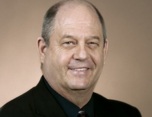 portrait of Rick Becker ’76